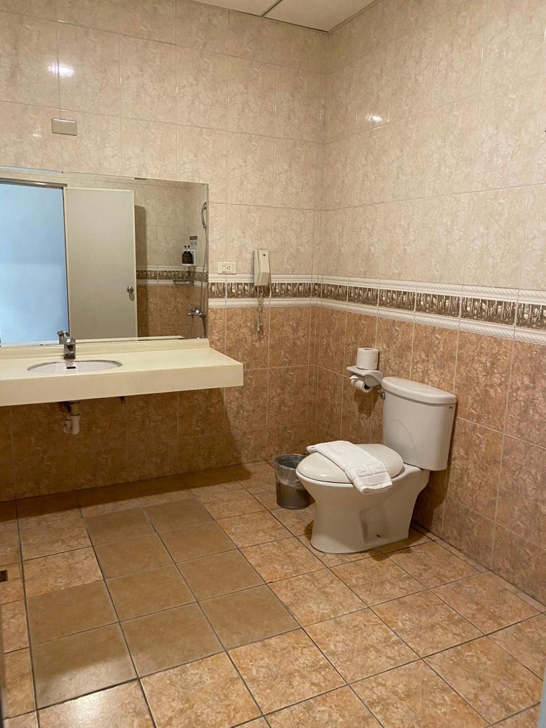 Yuai Fu Hao Hotel Taichung Dış mekan fotoğraf